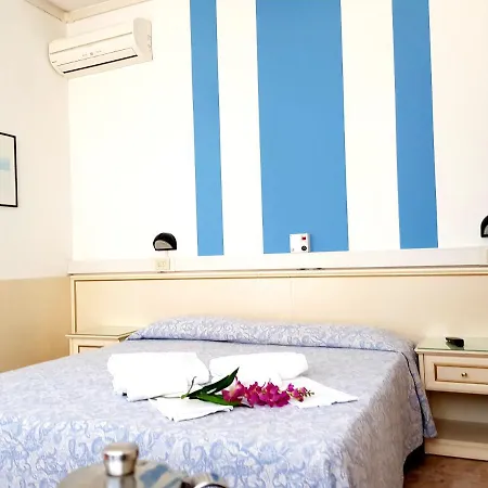 Готель Rivazzurra Пезаро