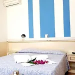 Rivazzurra Hotel Trebbiantico