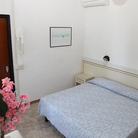 Szálloda Rivazzurra 3*