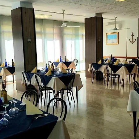 Szálloda Rivazzurra